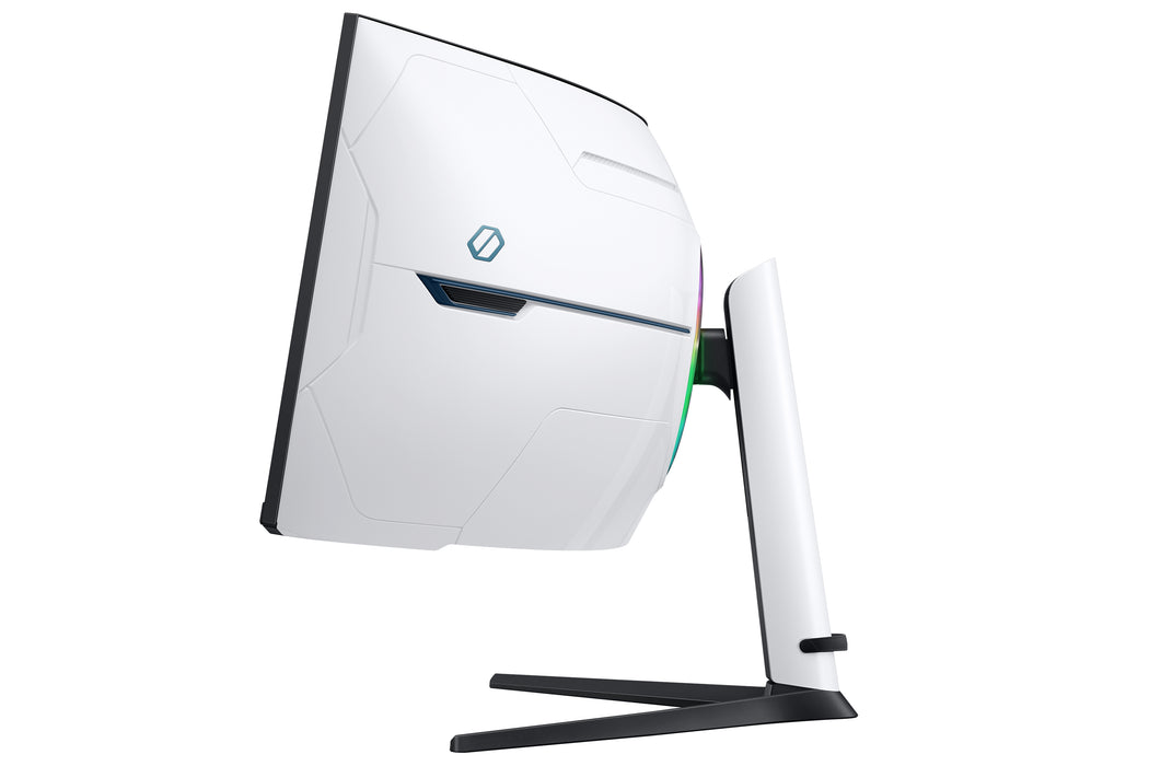 Samsung G95NC computer monitor 144.8 cm (57") 7680 x 2160 pixels Dual UHD QLED White